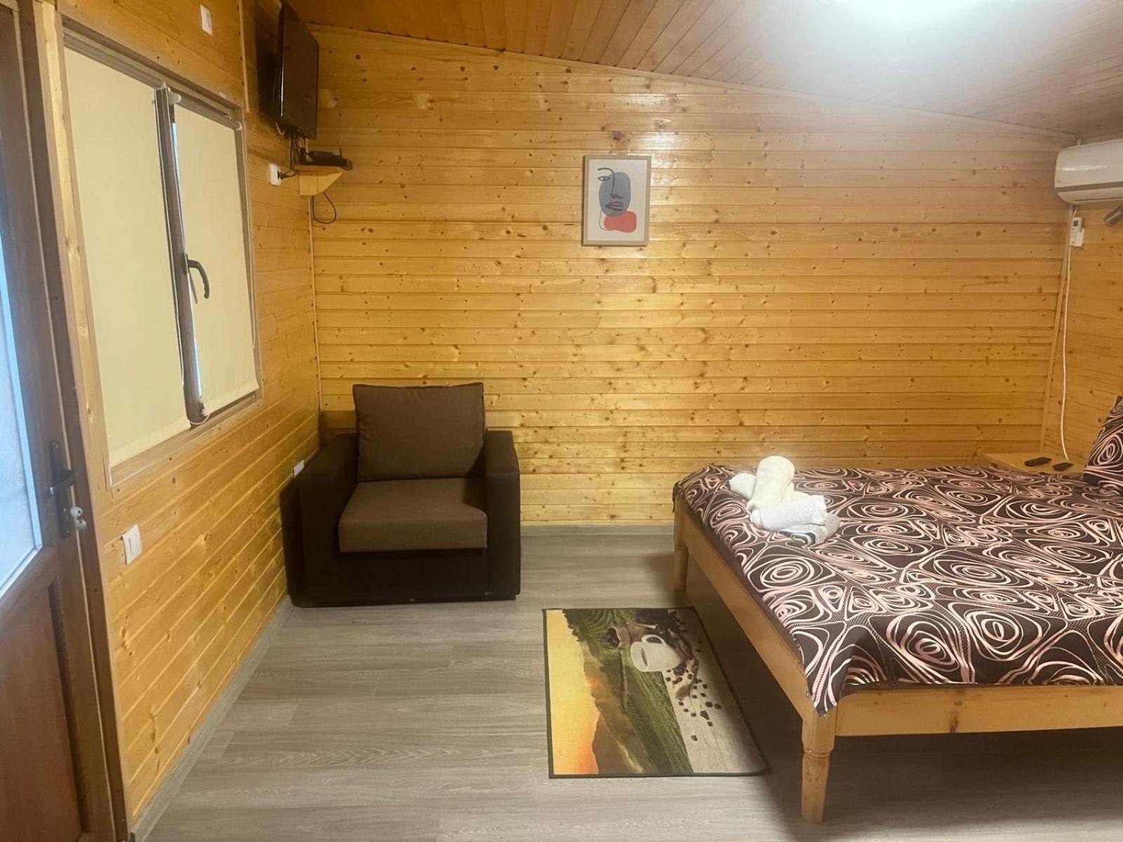 منزل الضيف Partizanii  في Casa Marcone المظهر الخارجي الصورة